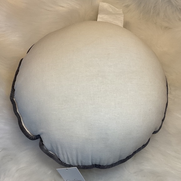 NWT Jessica Simpson Multi-Coloured Embroidered Round Cushion/Neutral Backside - Picture 7 of 10